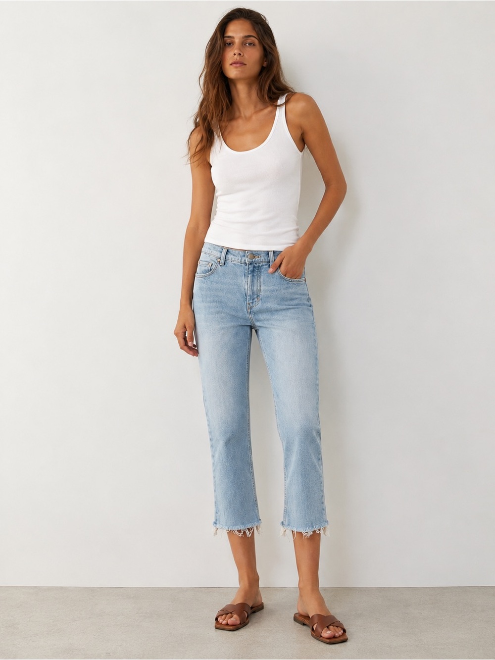 Massimo Dutti Premium Denim Light Wash Straight/Cropped Jeans Raw Frayed Hem US2